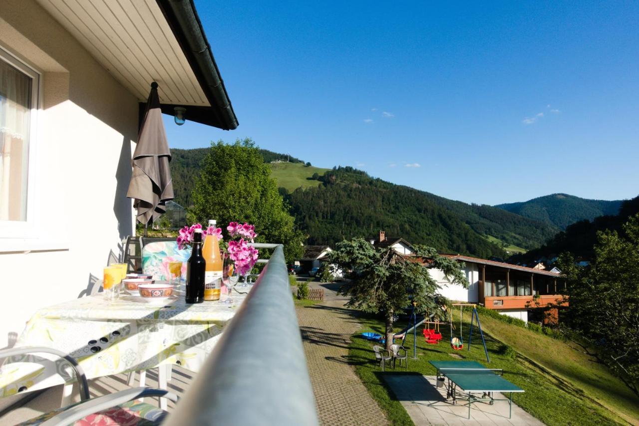 Steiert Panorama Apartments Todtnau Exteriör bild